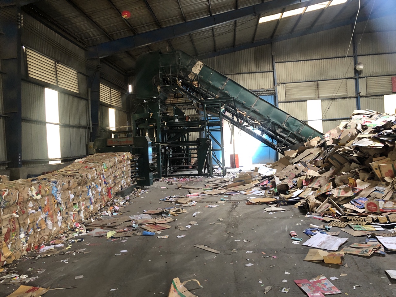 Bao tri sua chua may ep phe lieu