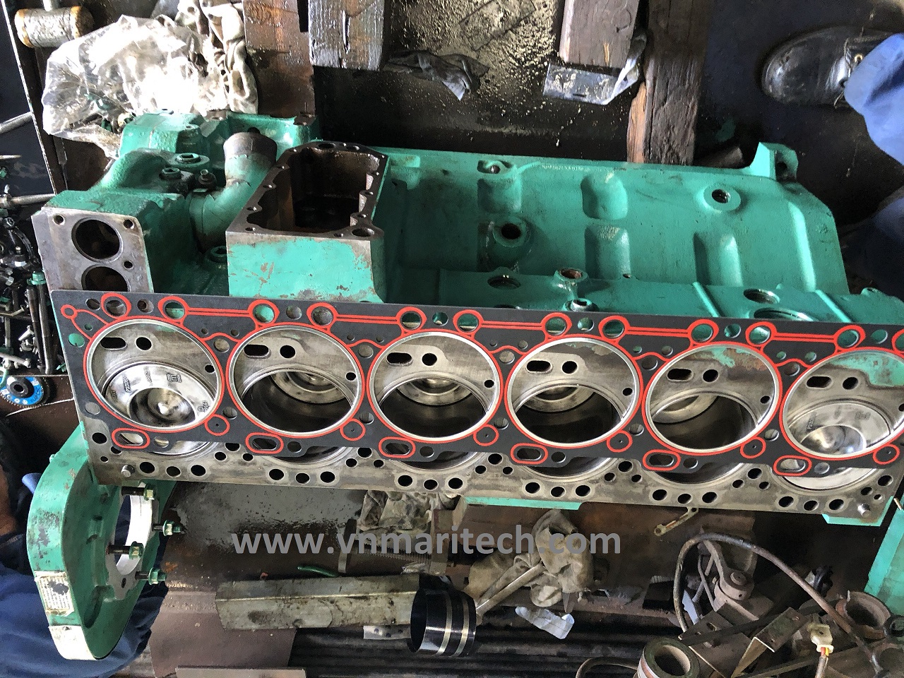 spare parts may phat dien