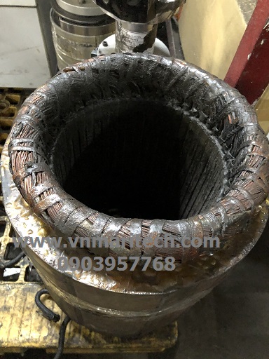 sua chua dong co may nen chiller