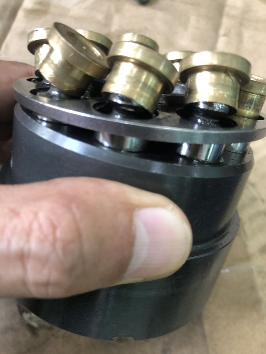 sua chua phuc hoi bom piston thuy luc