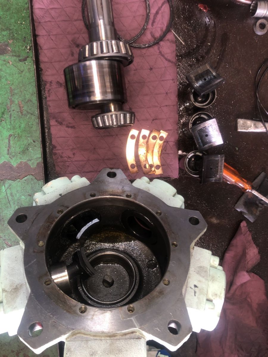 bảo tr&igrave; motor thủy lực tận nơi.jpg