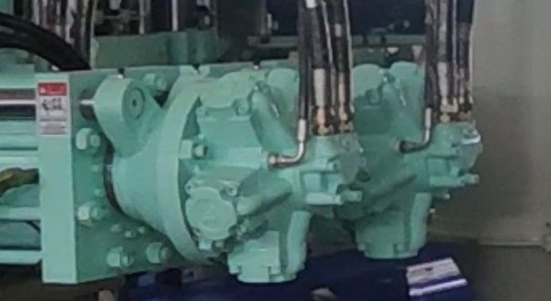 dịch vụ sửa chữa motor thủy lực lưu động.jpg