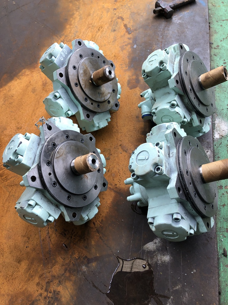 sửa chữa và thay thế linh kiện motor thủy lực 5 sao.jpg