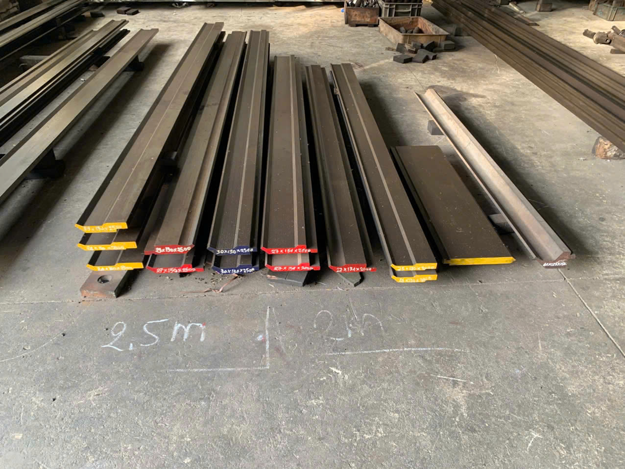 Gia công dao cối chấn SKD11 độ cứng HRC 58–60.jpg