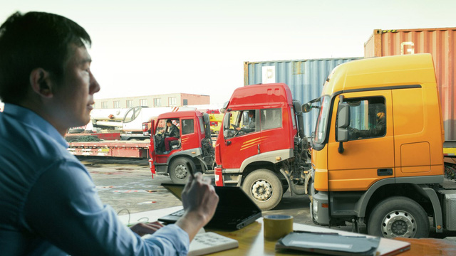 DẦU NHỚT DÀNH CHO ĐỘNG CƠ DIESEL CHỊU TẢI NẶNG