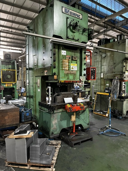 Sửa chữa máy dập tại Đức Hòa