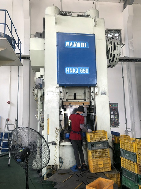 Sửa chữa máy dập tại Đức Hòa