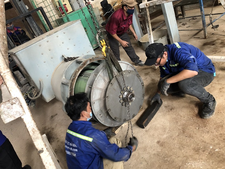 Sửa chữa máy phát điện Himoinsa