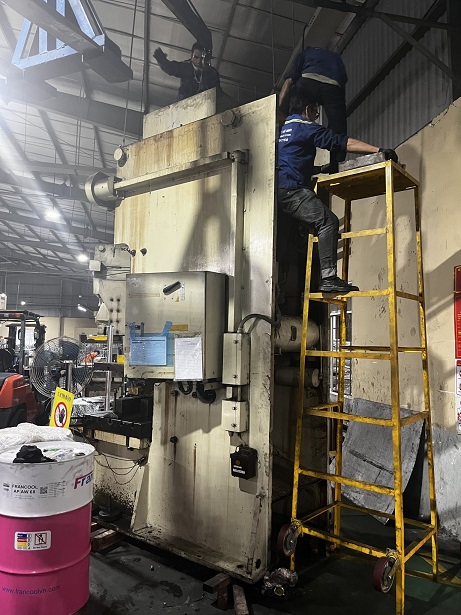 Sửa chữa máy dập tại Đức Hòa