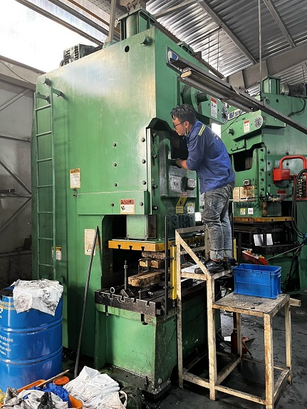 Sửa chữa máy dập tại quận 2